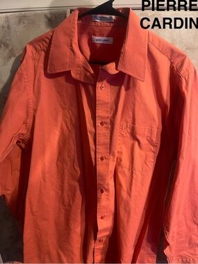 Pierre Cardin Shirt
Size Large